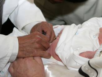 Baby in Italië overleden nadat ouders besnijdenis zelf thuis uitvoerden