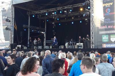 Ook met Edison op zak heeft Lee Towers zin in 20ste Rijnweek