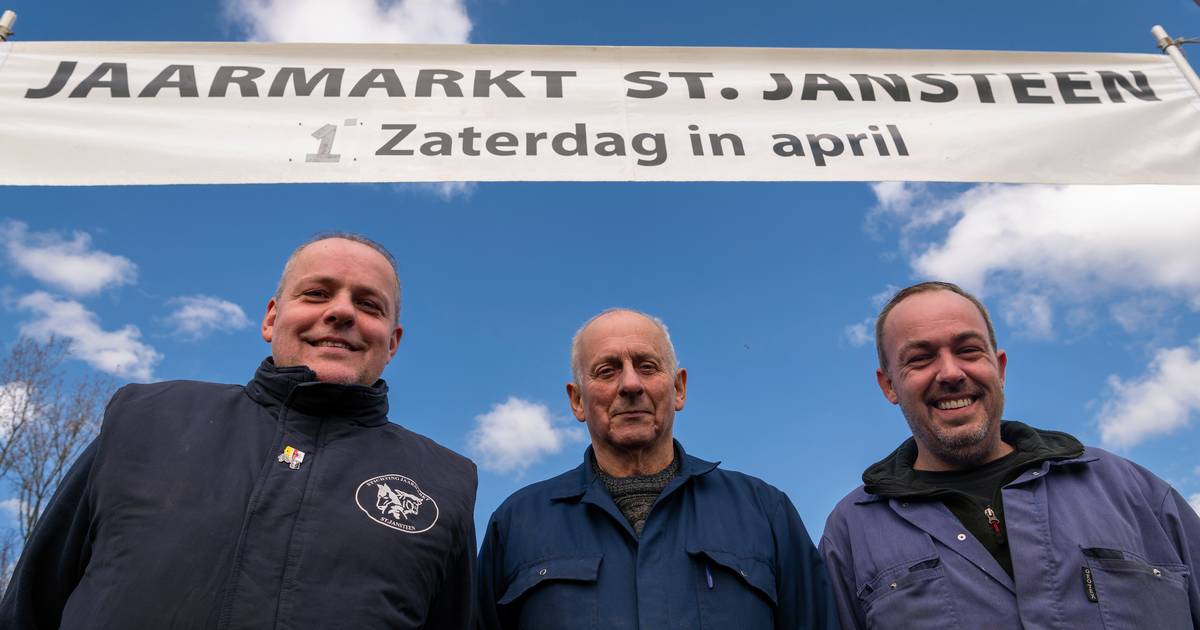 ‘Voor goed weer op de jaarmarkt in Sint Jansteen steken we in de kapel een kaarsje op’