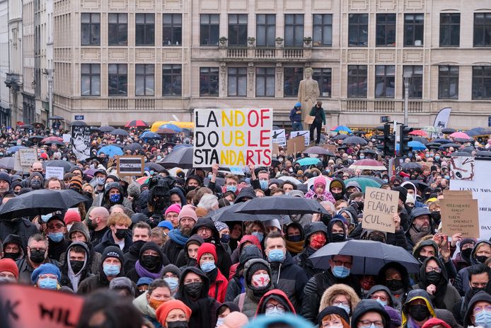 Beeld van de betoging van van mensen uit de cultuursector in Brussel afgelopen zondag.