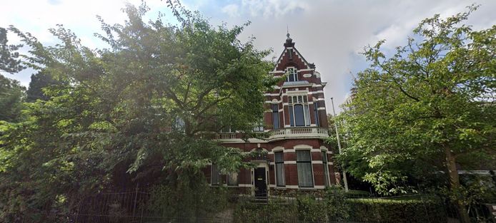 Villa Anna aan de Lange Nieuwstraat in Tilburg.