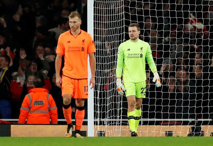 Soccer Football - Premier League - Arsenal vs Liverpool - Emirates Stadium, London, Britain - December 22, 2017   Liverpool's Ragnar Klavan and Simon Mignolet look dejected after conceding a goal             Action Images via Reuters/John Sibley    EDITORIAL USE ONLY. No use with unauthorized audio, video, data, fixture lists, club/league logos or "live" services. Online in-match use limited to 75 images, no video emulation. No use in betting, games or single club/league/player publications.  Please contact your account representative for further details. © PHOTO NEWS / PICTURE NOT INCLUDED IN THE CONTRACTS  ! only BELGIUM !