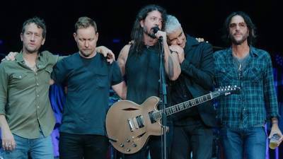 Foo Fighters hinten op eerste nieuwe muziek na dood drummer Taylor Hawkins