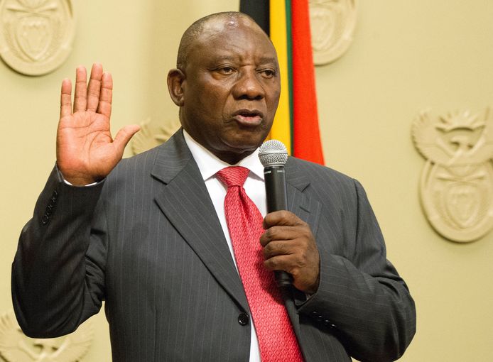 Cyril Ramaphosa legt de eed af als nieuwe president van Zuid-Afrika