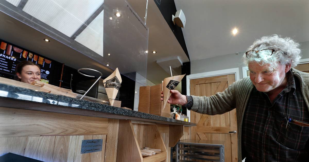 Drie dagen voor hij stierf opende Gerard de nieuwe frietzaak van zijn broer Ben - De Gelderlander