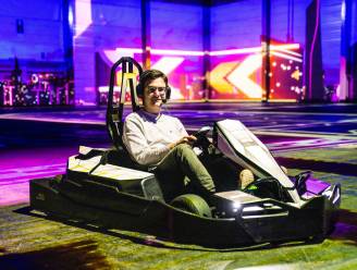 REVIEW. Plankgas geven, maar opletten voor die venijnige laserstralen: onze reporter test Mario Kart in ’t echt
