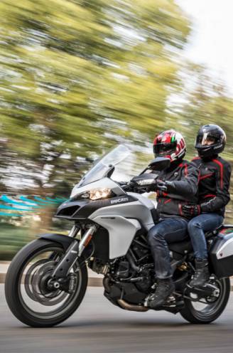 Elektronische rijhulpjes op motorfietsen: “Fabrikanten doen àlles om hun motorfietsen als ‘veiliger’ aan te prijzen. Uiteraard zit er ook een hoop onzin bij”