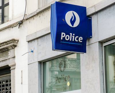 Politie voorkomt knokpartij tussen stadsbendes van Bergen en La Louvière