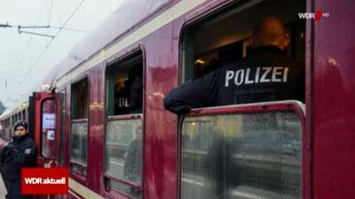 Flessenwerper Duitse feesttrein bekent: ik had veel gedronken en het was geen ongelukje