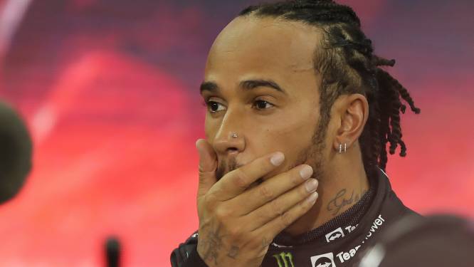 “Dit is gemanipuleerd”: Lewis Hamilton dacht er het zijne van in niet op tv vertoonde radioboodschap, Mercedes zint op juridische stappen