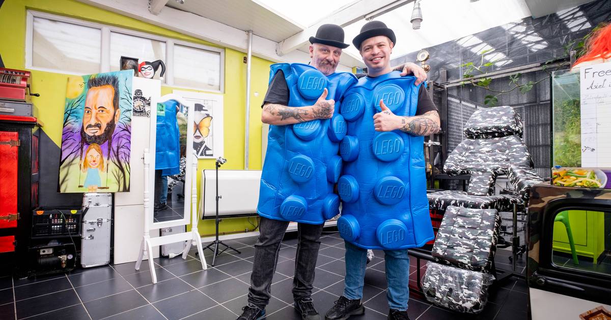 “We moeten die sukkelaars helpen” Tattoo Freedom tatoeëert 24 uur voor