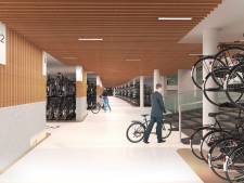 Zo komt de nieuwe fietsenstalling onder Amersfoort Centraal er uit te zien: rij zo de hal in en er is altijd plek