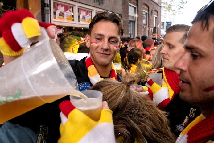 11-11 werd vorig jaar in de Bossche binnenstad gevierd met schenkkannen (pitchers) en statiegeldbekers van DrinkCup. Tijdens carnaval zijn er bekers met een verkleinde tapmaat.
