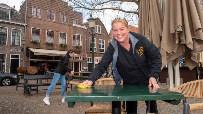 Amersfoortse horeca blij met heropening terrassen: ‘Dit is al superbelangrijk voor ons’