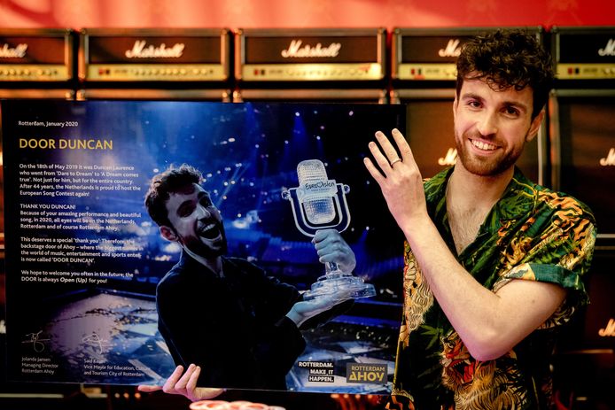 Duncan is trots op zijn flitsende plaats én zijn naam bij de artiesteningang.