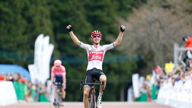 Mollema won in Japan door leugentje: ‘We moeten nog een rondje’