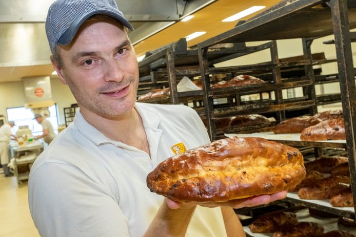 labyrint wenselijk Eenzaamheid Bakker in nood: 'Een jaar lang gratis brood in ruil voor een nieuwe  winkelverkoper' | Zeeuws nieuws | pzc.nl
