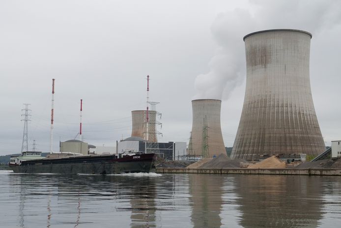 De kerncentrale van Electrabel bij Tihange (31/08/2020)