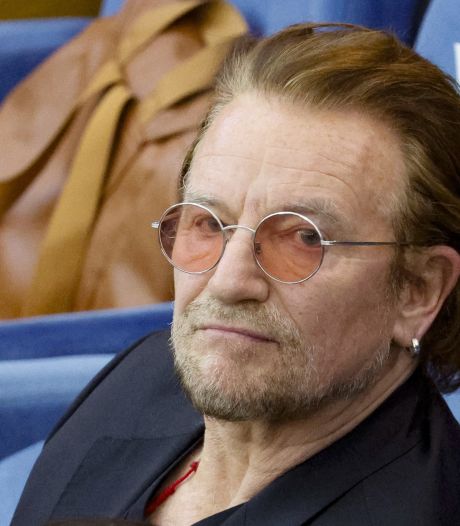 U2-zanger Bono heeft een halfbroer waar hij tientallen jaren niet van wist