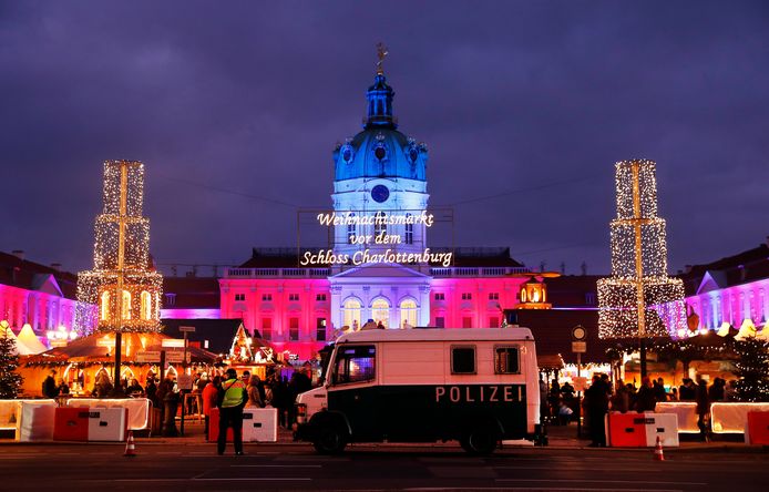 De kerstmarkt bij Slot Charlottenburg op 6 december.