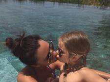 Victoria Beckham onder vuur om kus op dochters mond