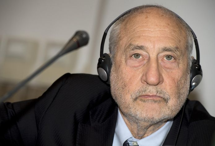 In 2001 won Stiglitz de Nobelprijs voor de Economie.