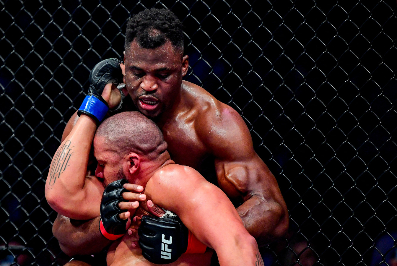 Francis Ngannou tegen Ciryl Gane.