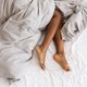 Déze symptomen wijzen op rusteloze benen (en dit kun je ertegen doen)