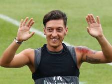 Vader Özil leeft mee met zoon: Hij heeft beter verdiend