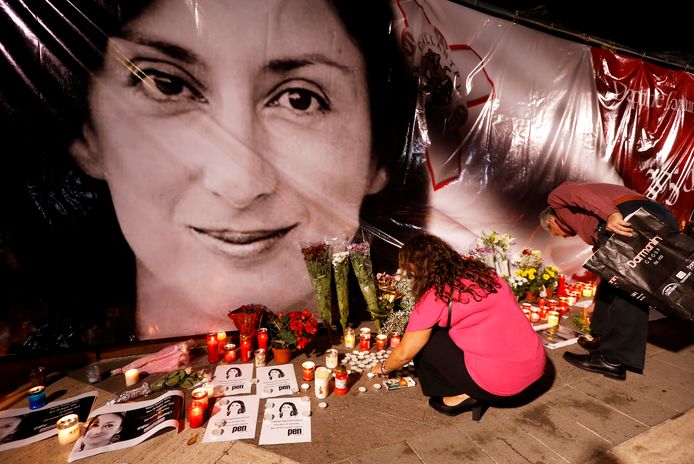 Maltezen herdenken in hoofdstad Valetta de aanslag op journaliste Daphe Galizia, precies een jaar na de feiten. Archieffoto 16 oktober 2018.