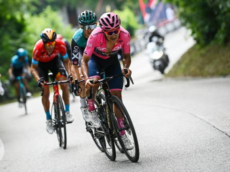 Carapaz verwacht verschillen in laatste bergetappe Giro: ‘Liever drie seconden voorsprong dan geen’