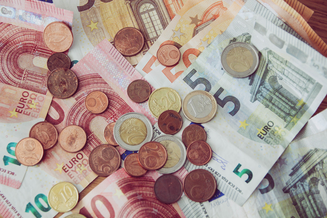 Belgen Werden 53 Miljard Euro Armer In Tweede Kwartaal Foto Hln be
