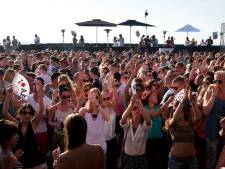 robby 19 kwam om bij de strandrellen in hoek van holland hij was een schietschijf rotterdam ad nl