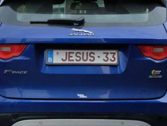 Hallelujah, 'Jesus' heeft een Jaguar. En God een Porsche