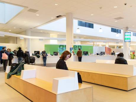 Wethouder Van Buren: Amsterdam scoort goed op dienstverlening