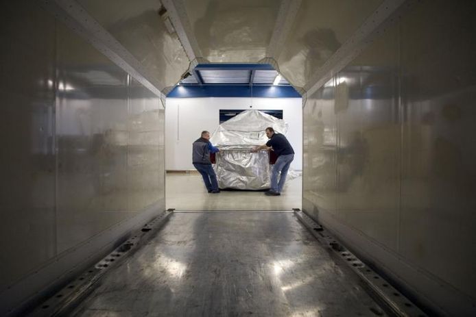 ASML 25 jaar - 'Transport nooit routineklus' | Overig | ed.nl