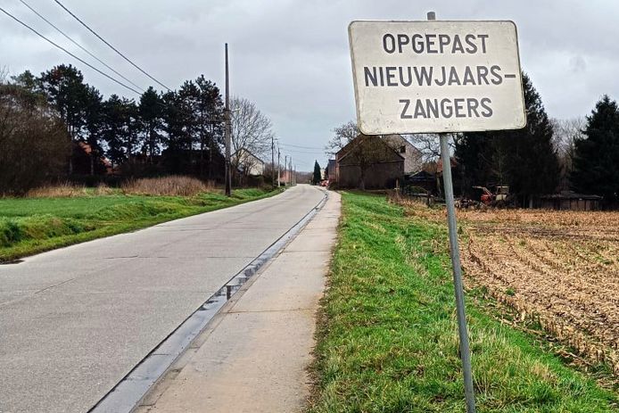Bord Opgepast Nieuwjaarszangers