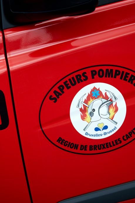 Quatre personnes, dont un bébé, légèrement blessées dans un incendie à Etterbeek