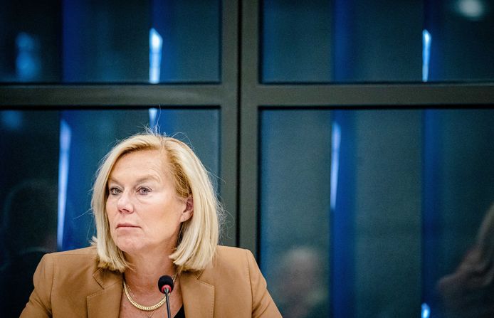 Demissionair minister Sigrid Kaag van Buitenlandse Zaken (D66) tijdens het commissiedebat in de Tweede Kamer over de meest recente situatie in Afghanistan.