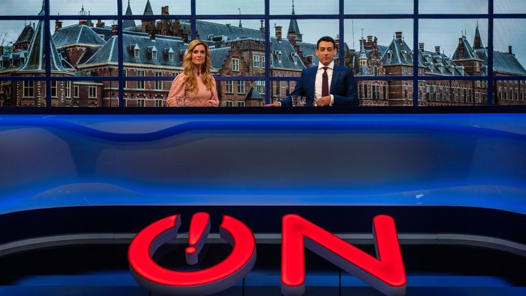 Ongehoord Nieuws met presentatoren Arlette Adriani en Ahmed Aarad. Beeld Ongehoord Nederland
