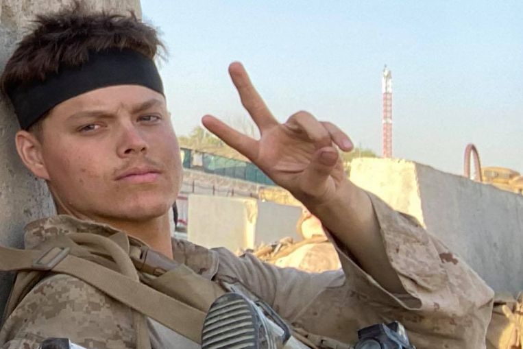 Jared, 20 anni, ha dato la vita a Kabul.  Biden è stato criticato per aver controllato il suo orologio durante una festa dei Marines