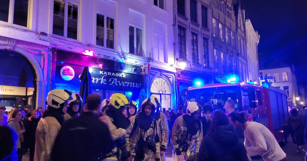 ‘Bommetje’ fait peur au café anversois Cabron : le gaz poivré chasse les clients à l’extérieur |  Anvers