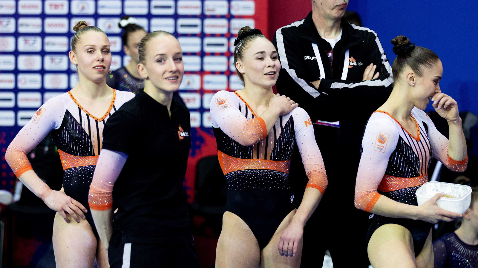 Turnsters Wevers, Visser en Thorsdottir liggen op finalekoers bij EK ...