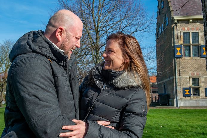 Voor Martijn Bommeleijn (36) en Natasja Schoon (31) uit Fijnaart valt alles op zijn plek nu ze op Valentijnsdag in het huwelijksbootje stappen.