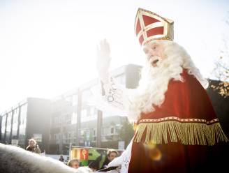 Sinterklaas bezoekt Kontichse markt 
