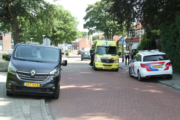 De bestuurder van de bestelbus zag de fietser over het hoofd.