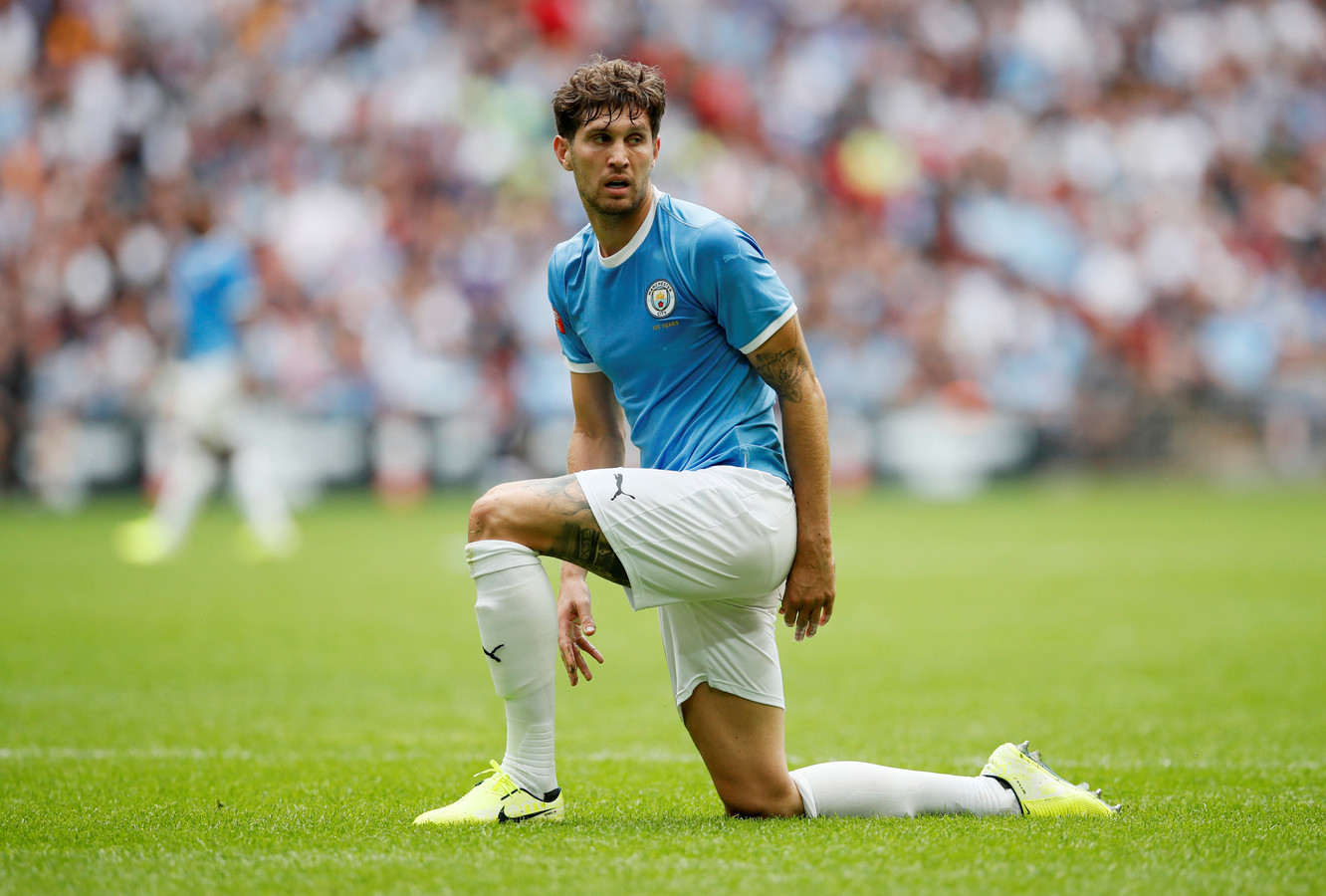 Meer Defensieve Zorgen Voor Guardiola Ook Blessure Voor Stones Foto Ad Nl