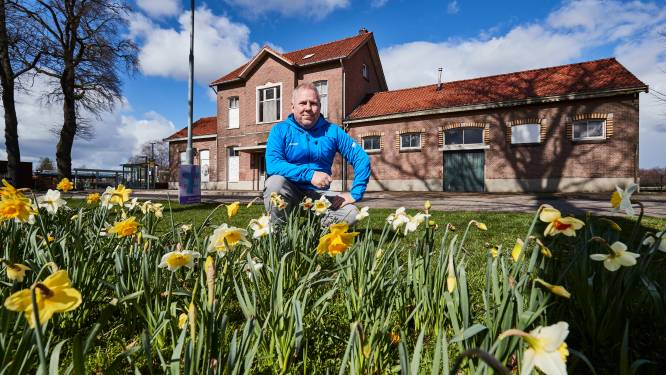 Wouter moet aansluiten in de rij voor leegstaand stationsgebouw van 159.000 euro in Vorden