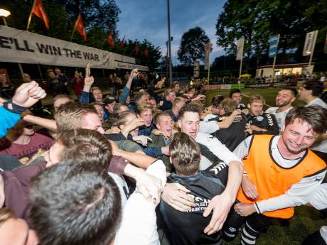 Hoe ‘respectloos’ Schalkhaar de onmogelijke titel won: ‘Luctor is gillend wakker geworden’