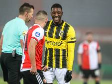 Winterse overstap Bazoer naar Feyenoord lijkt van de baan: ‘Denk dat ik seizoen bij Vitesse afmaak’